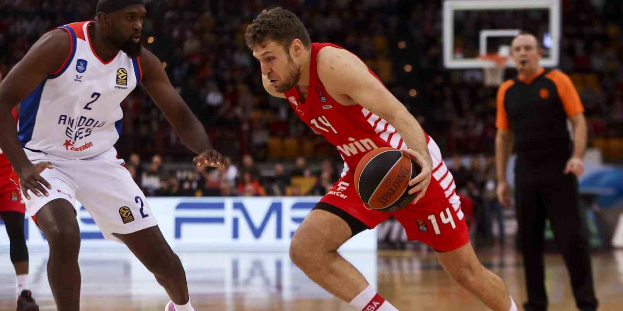 Euroleague’de Normal Sezonun Mvp’si, Sasha Vezenkov Oldu