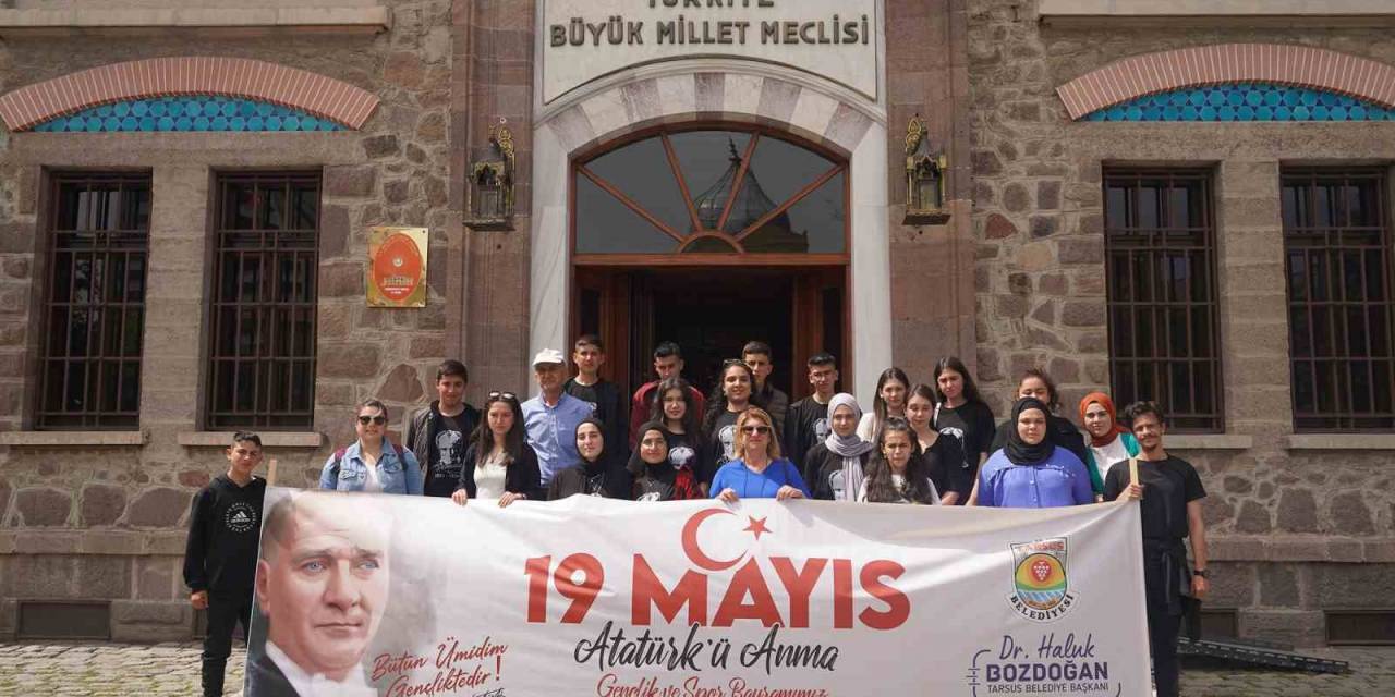 Tarsus Belediyesi Köy Okullarındaki Öğrencileri Ankara Gezisine Götürdü