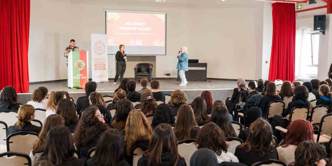 “önce İnsan” Projesiyle Gençlik Haklarına Dikkat Çekildi