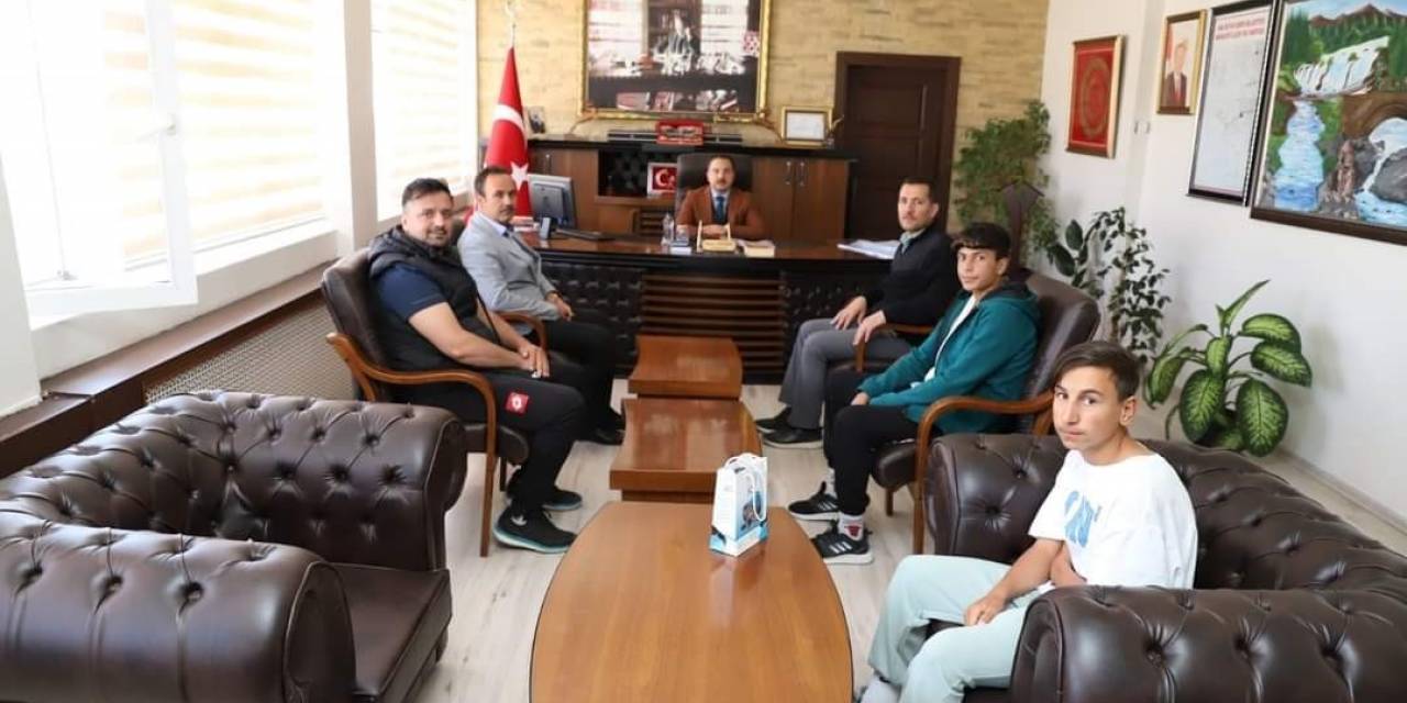 Dereceye Giren Öğrenciler Ödüllendirildi