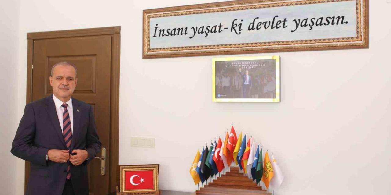 Başkan Uzundemir’den 19 Mayıs Mesajı