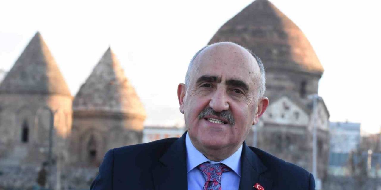 ‘gençlerimiz Bizim Geleceğimizin Teminatıdır’