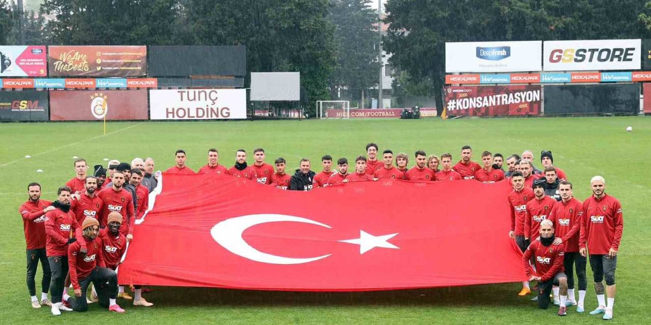 Süper Lig Kulüplerinden 19 Mayıs Mesajları