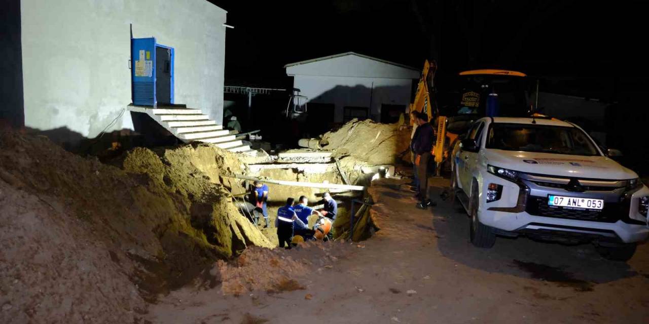 Asat’tan  Belek-kadriye Oteller Bölgesinde İçme Suyu Hatlarını Yeniledi