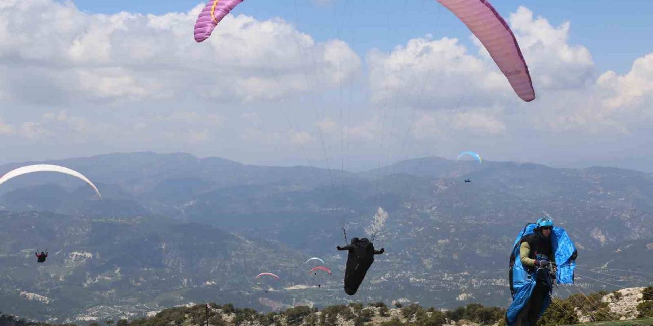 Gökyüzünde Bahar Kupası Heyacanı
