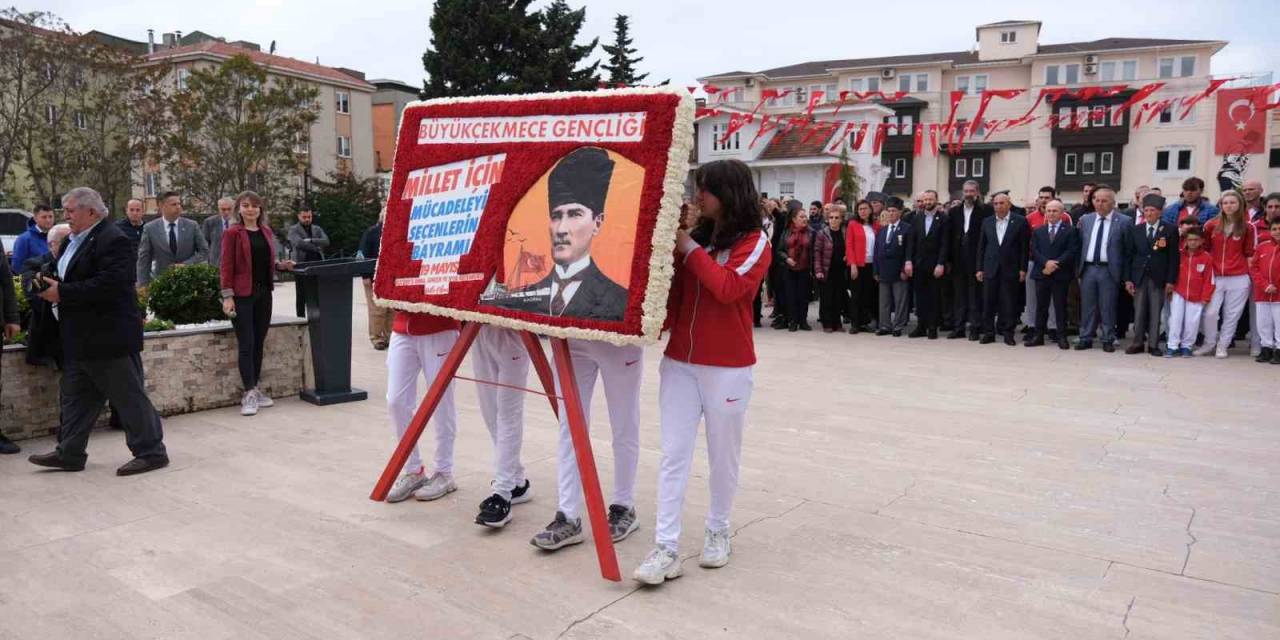 Büyükçekmece’de 19 Mayıs Atatürk’ü Anma Gençlik Ve Spor Bayramı Dolayısıyla Etkinlik Yapıldı