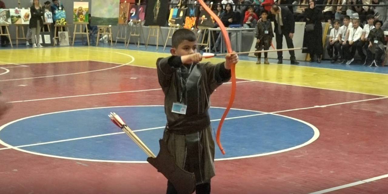 Erciş’te 19 Mayıs Coşkusu