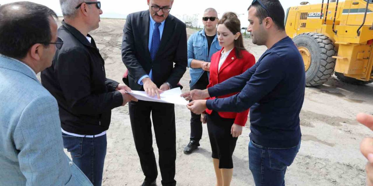 Erçek Flamingo Parkı İçin Çalışmalar Başladı