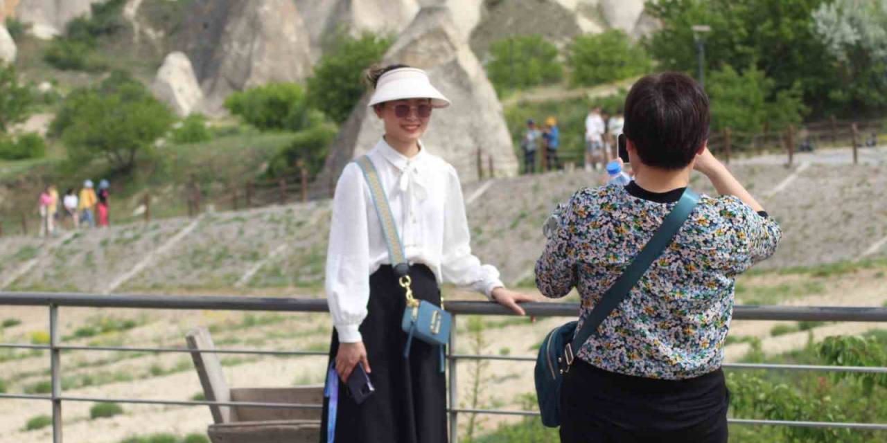 Kapadokya’da Çinli Turist Hareketliliği Yeniden Başladı