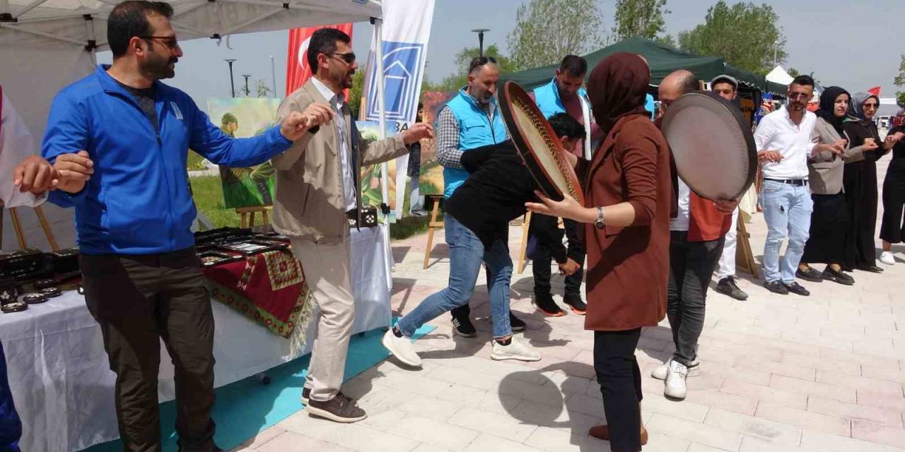Van’da 19 Mayıs Coşkusu
