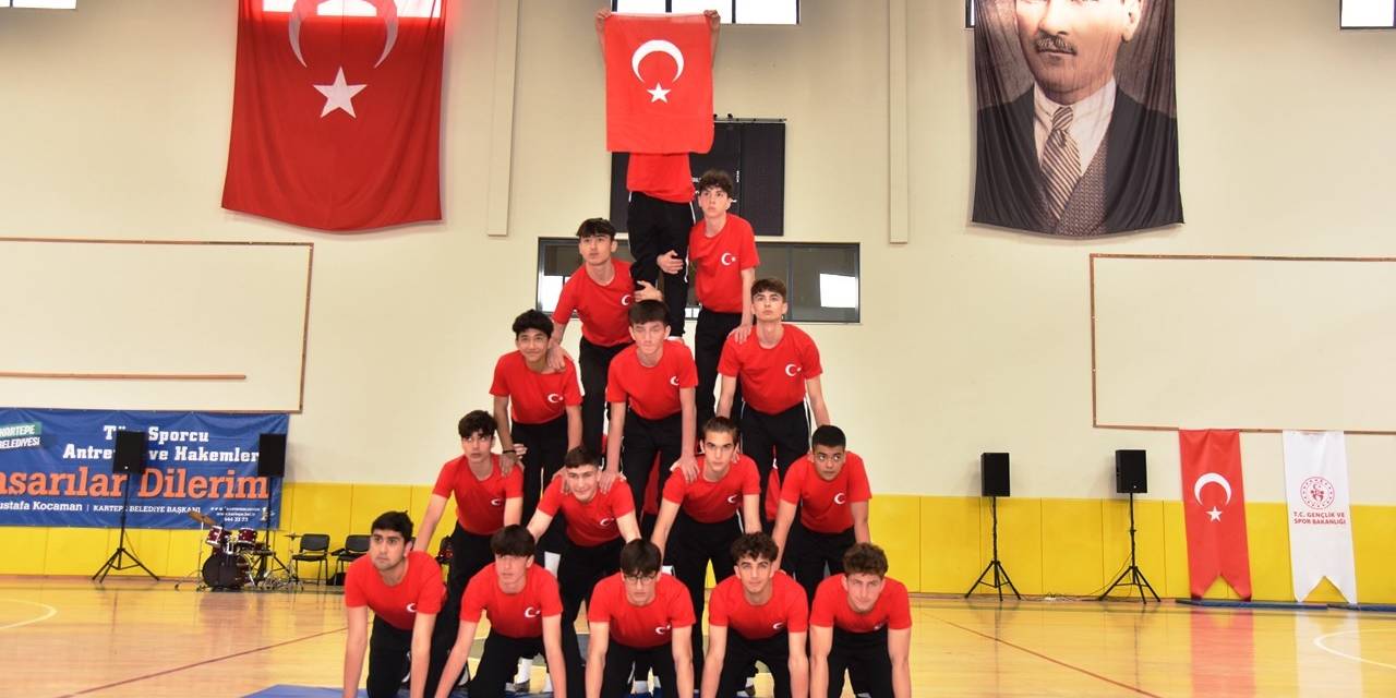 Kartepe’de 19 Mayıs Coşkusu