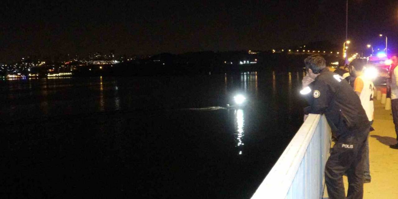 Adana’da Köprüden Göle Düşen Kişi Kayboldu