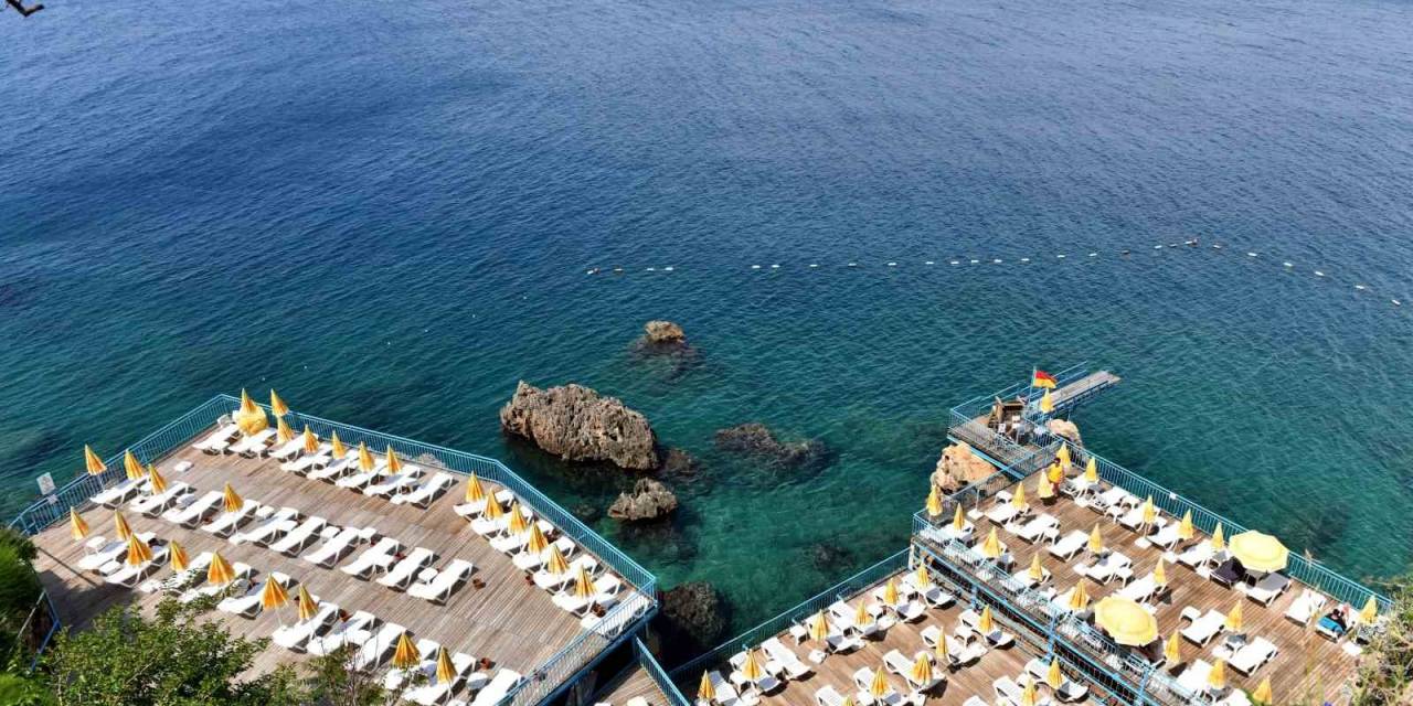 Muratpaşa’da Plajlar Bu Yıl Da Ücretsiz