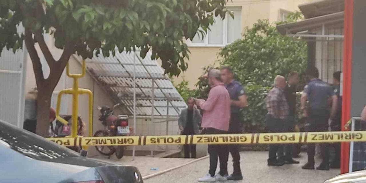 İzmir’de Korkunç Cinayet: Arkadaşı İle Birlikte Babaannesini Öldürdü
