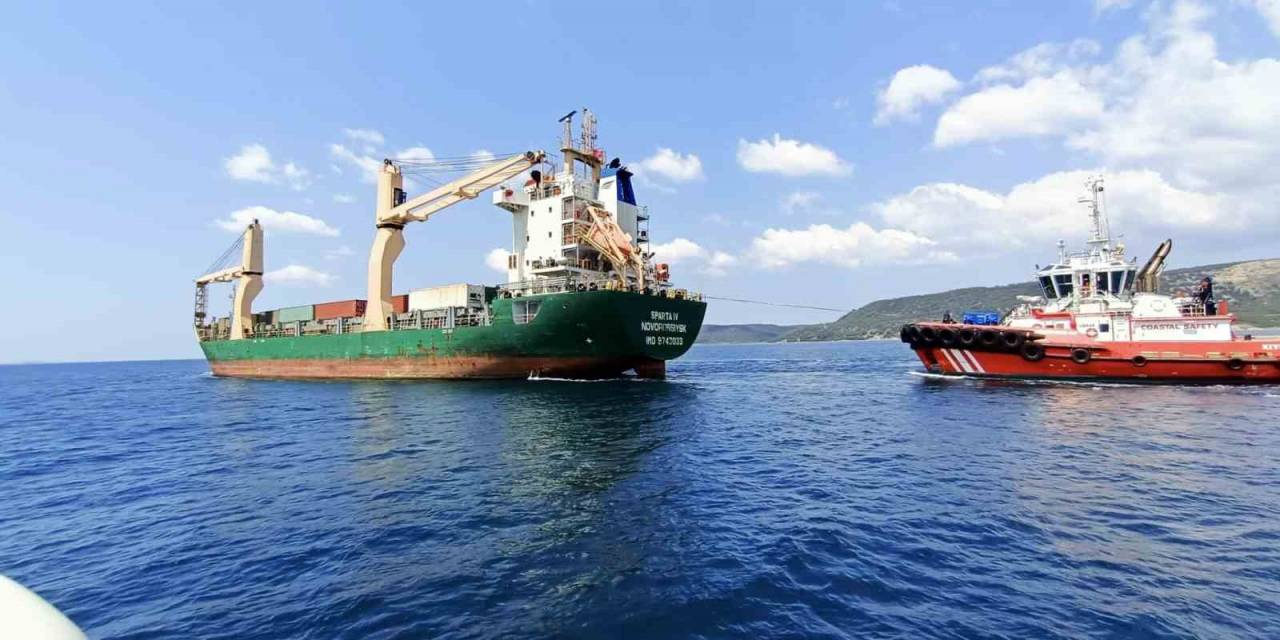 Çanakkale Boğazı’nda Genel Kargo Gemisi Makine Arızası Yaptı