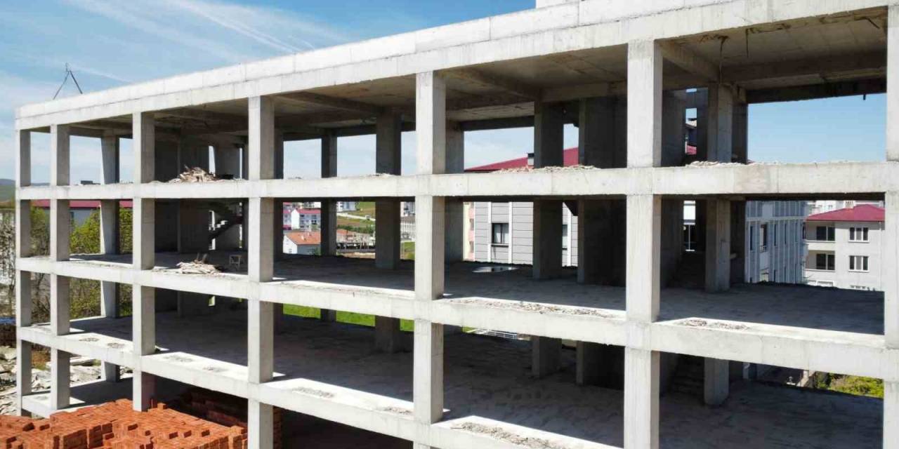 Kavak Orman İşletme Müdürlüğü Yeni Hizmet Binası İnşaatı Sürüyor