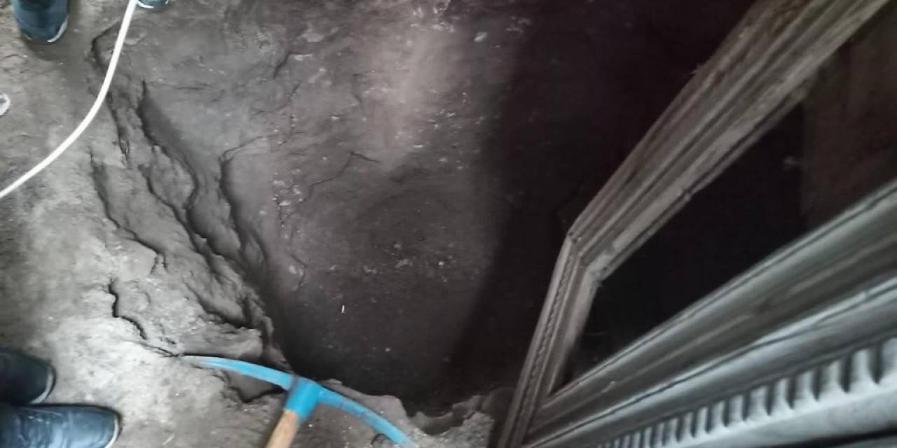 İzinsiz Kazı Yapan 5 Kişi Suçüstü Yakalandı