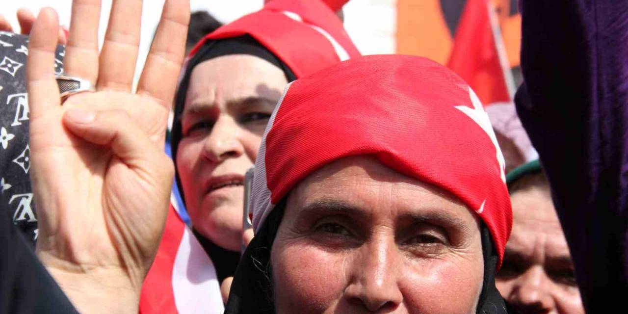 Cumhurbaşkanı Erdoğan: "çalıştığı Ajans Değişince Söylemi De, Tarzı Da, Yüzü De Değişen Bir Rüzgar Gülünün Türkiye’yi Temsil Etmesi Mümkün Mü?"