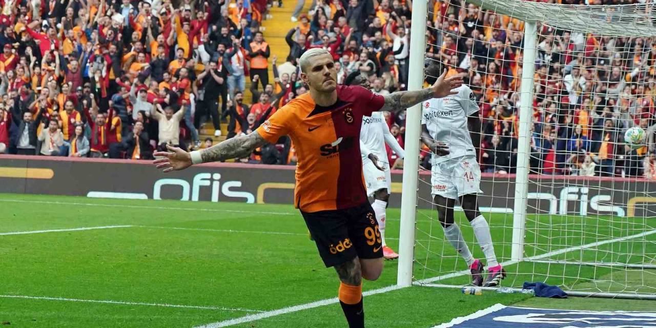 Spor Toto Süper Lig: Galatasaray: 1 - Sivasspor: 0 (ilk Yarı)