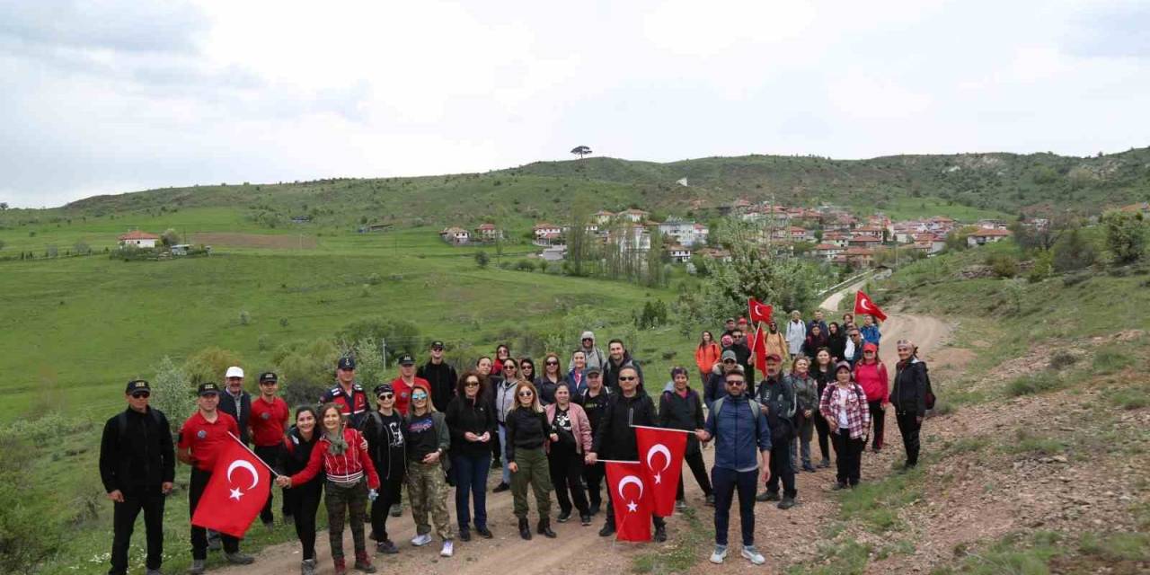 19 Mayıs’ta İstiklal Yolu’nda Yürüdüler