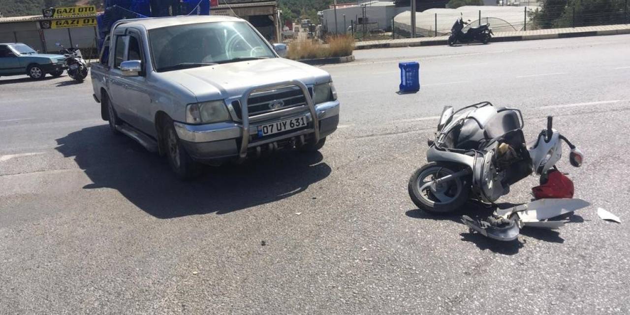 Motosiklet Sürücüsü Yaralandı