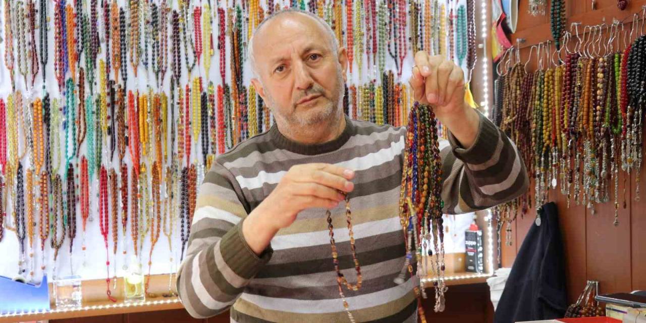 Bu Şehir Tespihe İlgisi İle Dikkat Çekiyor