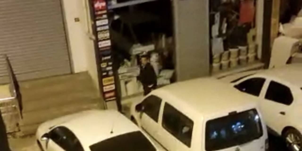 Kağıthane’de Silahlı Sopalı Kavga Kamerada