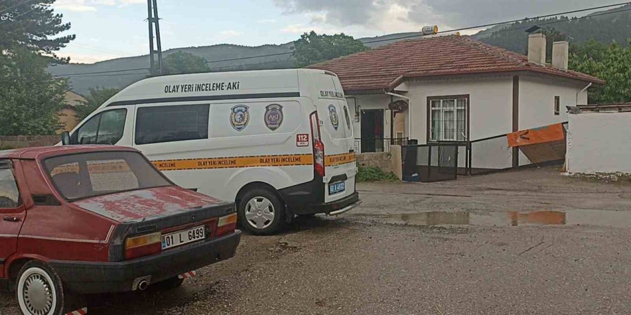 Ailenin Rızasını Almaya Gittiler, Barış Olmayınca Kavga Ettiler: 2 Yaralı