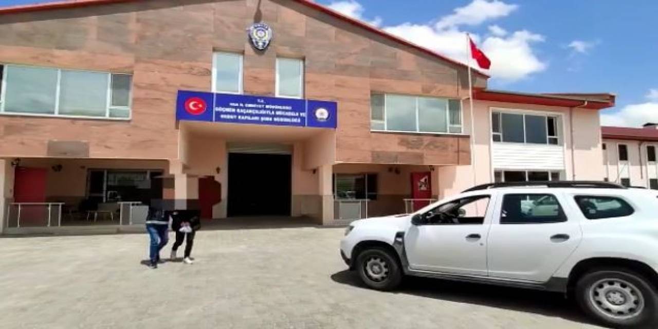 Van’da 4 Organizatör Hakkında İşlem Yapıldı