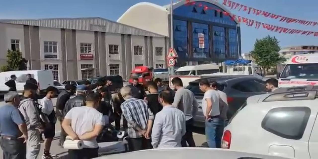Bursa’da Geri Manevra Yapan Sürücü, Arkasından Gelen Yaya Böyle Çarptı