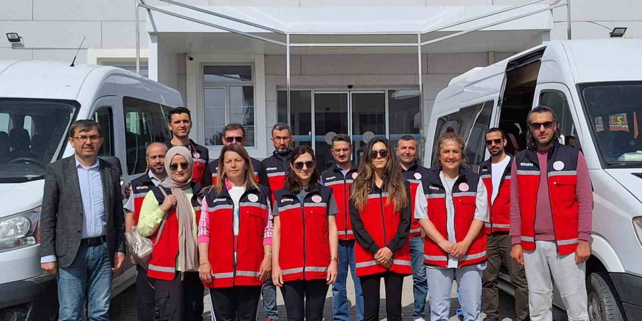 Kütahyalı 14 Öğretmen Depremden Etkilenen Öğrencilere Eğitim Verecek