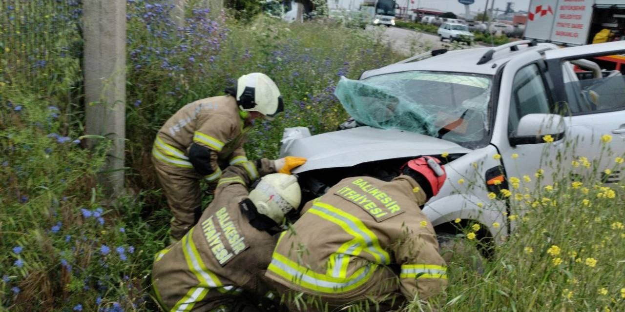 Bandırma’da Trafik Kazası: 1 Ölü, 3 Yaralı
