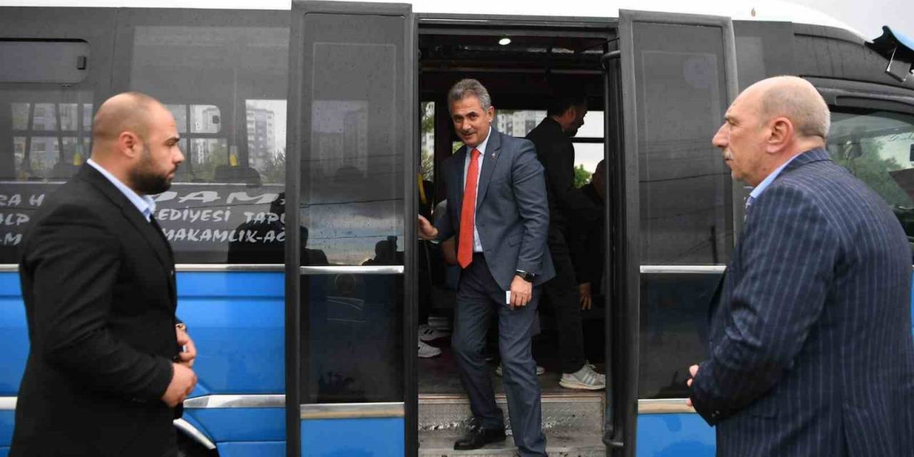 Dolmuşta Başkan Sürprizi