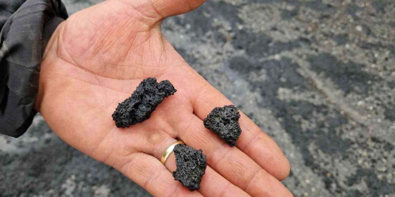 Etna Yanardağı Yeniden Lav Ve Kül Püskürttü