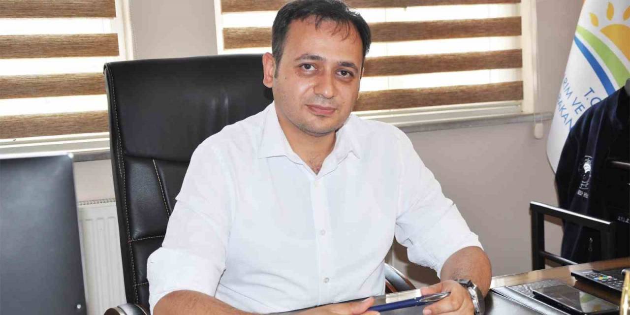 Canbolat’tan Arpa Yaprak Yanıklığı Hastalığı Uyarısı