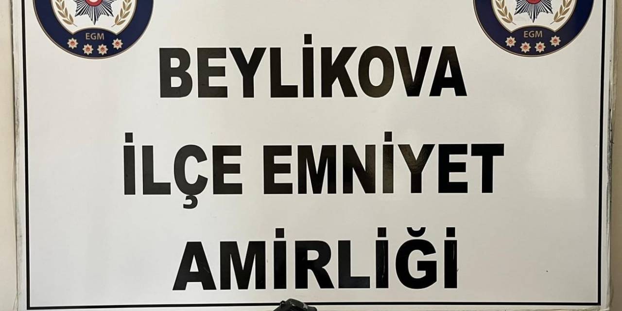Şüphe Üzerine Durdurulan Araçta Bir Şüpheli İle Kaçak Yakalandı