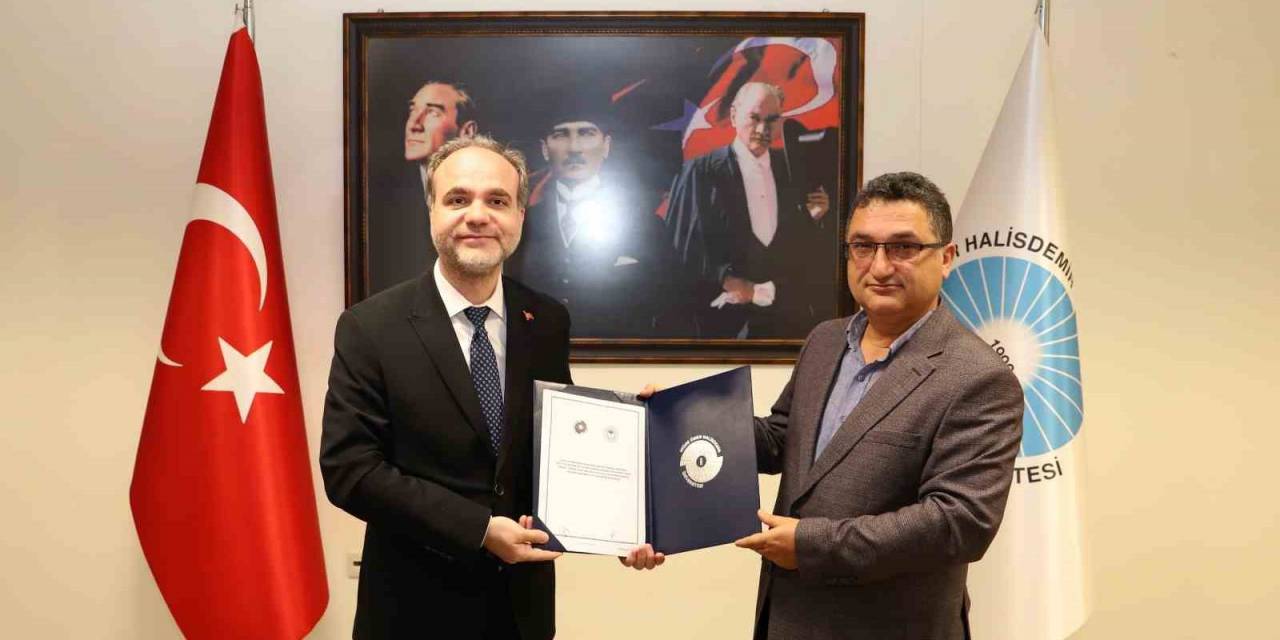 Üniversite, Doğu Akdeniz Üniversitesi İle Tarım İş Birliği Protokolü İmzalandı