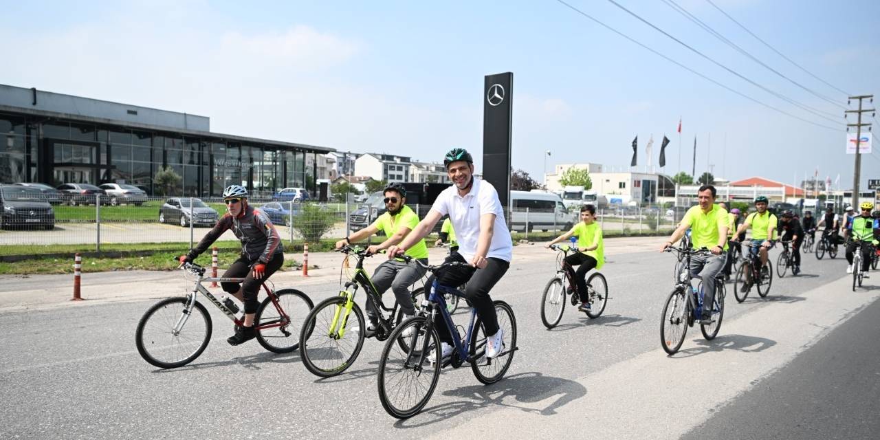 Başkan Kocaman Gençlerle Pedal Çevirdi