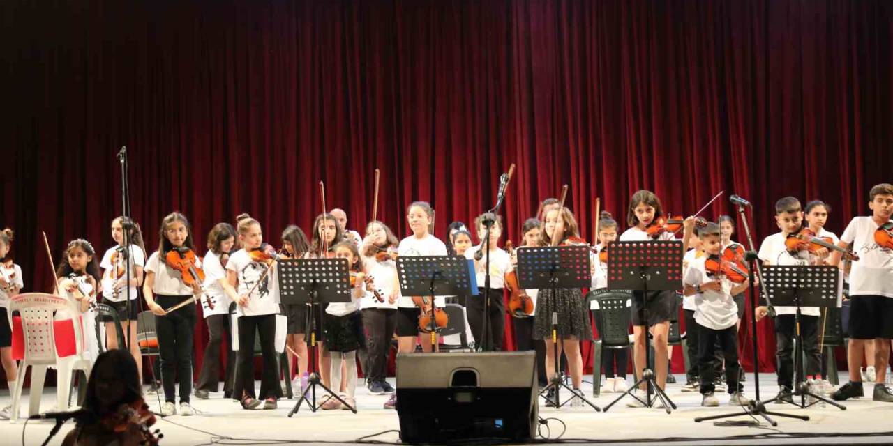 Mezitli Belediyesi Kursiyeri Hünerlerini Sergiledi