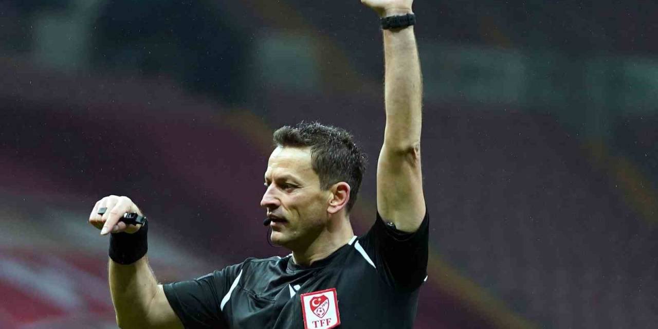 Fenerbahçe - Sivasspor Rövanşında Hakem Volkan Bayarslan Düdük Çalacak