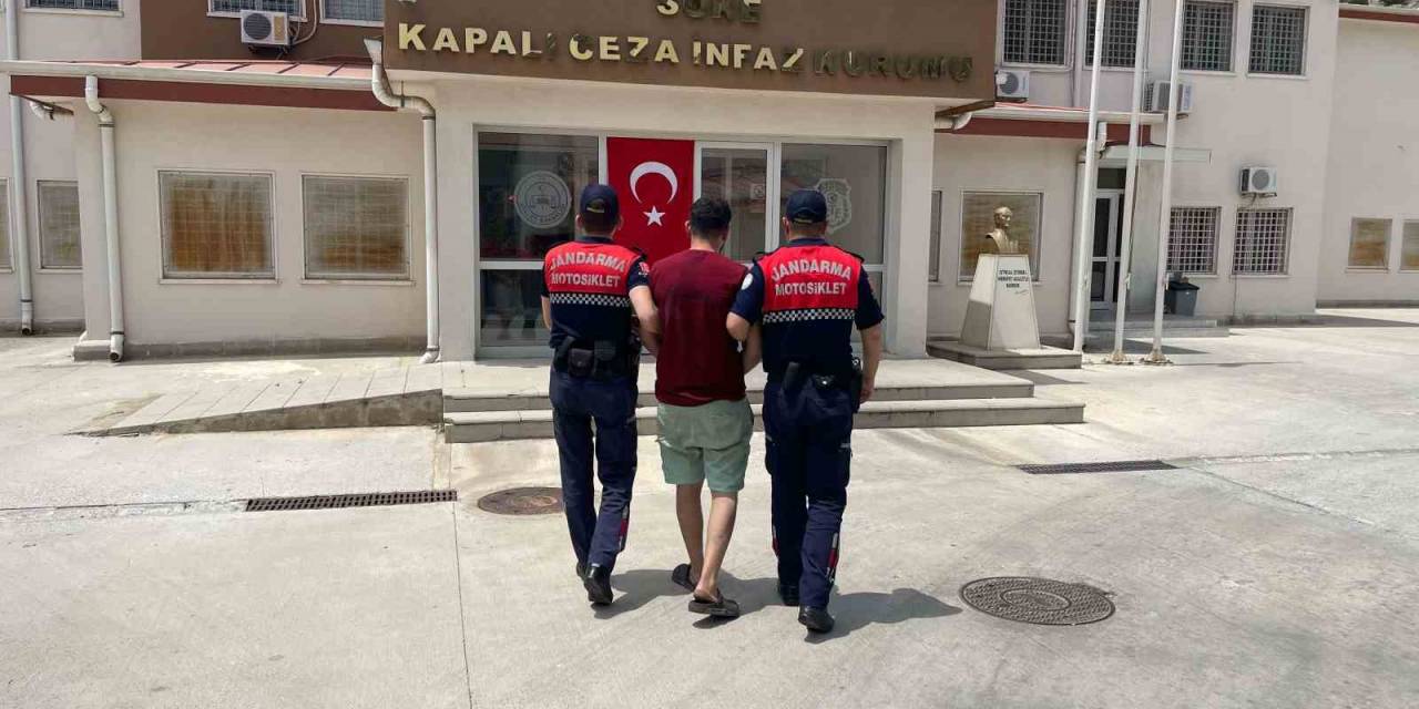 Yedi Farklı Suçtan Aranıyordu, Yakalandı