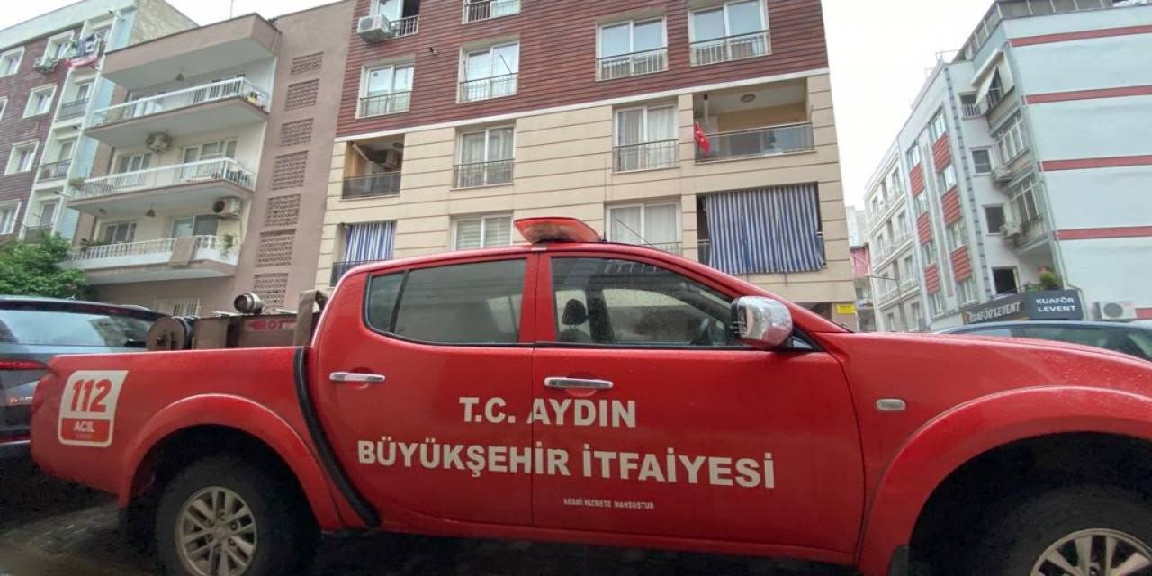 Kısa Devre Yapan Buzdolabı Yangına Neden Oldu