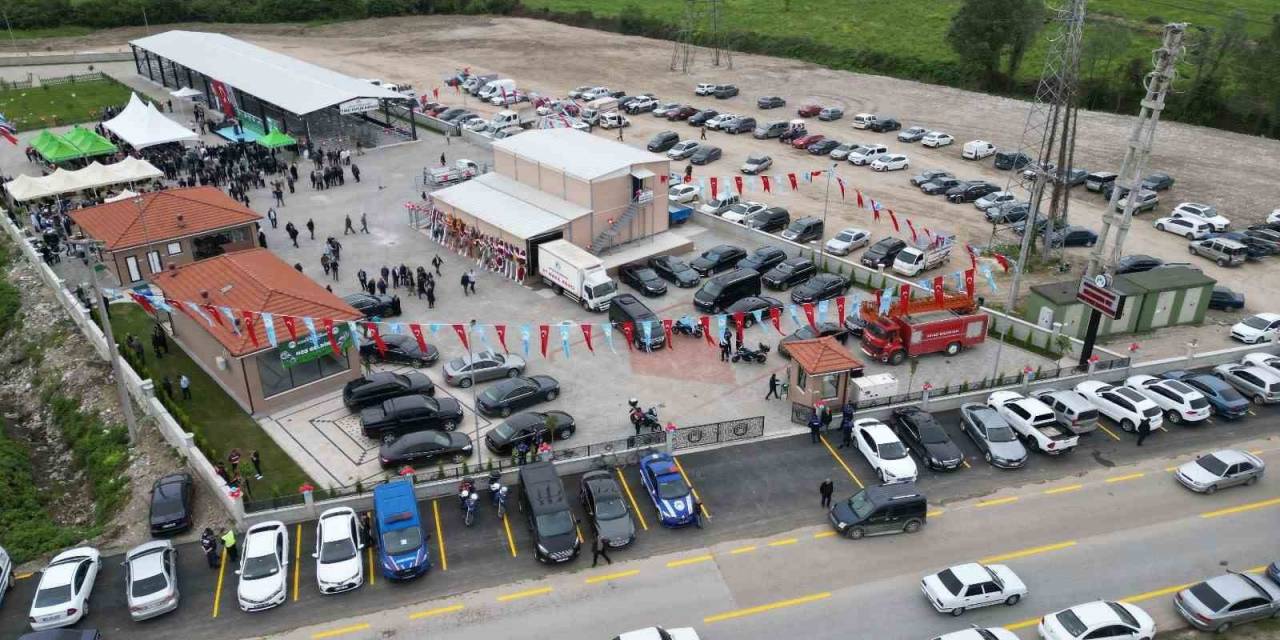 Akyazı’da Mezbaha Ve Canlı Hayvan Borsası Açıldı