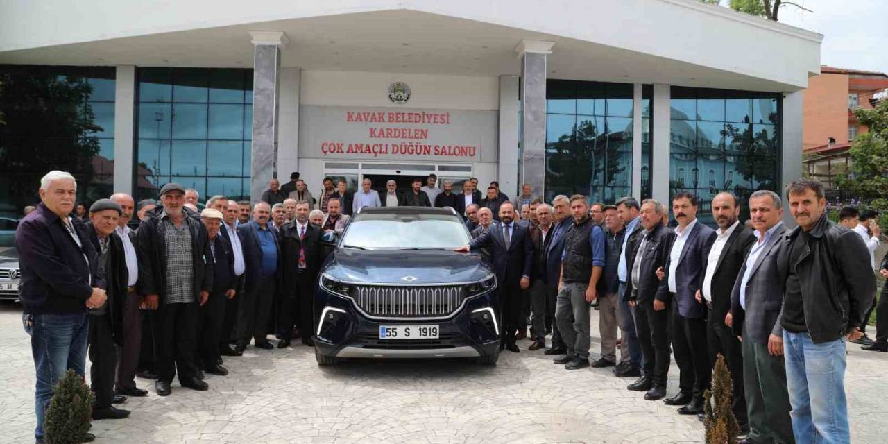 Sarıcaoğlu: "biz Muhtarlarımızla Bir Bütünüz"