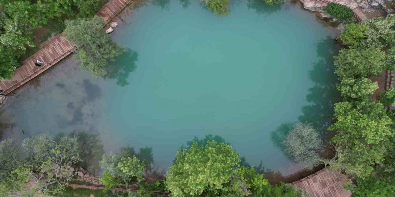 Deprem Sonrası Çamura Dönen Doğa Harikası Eski Görüntüsüne Kavuştu