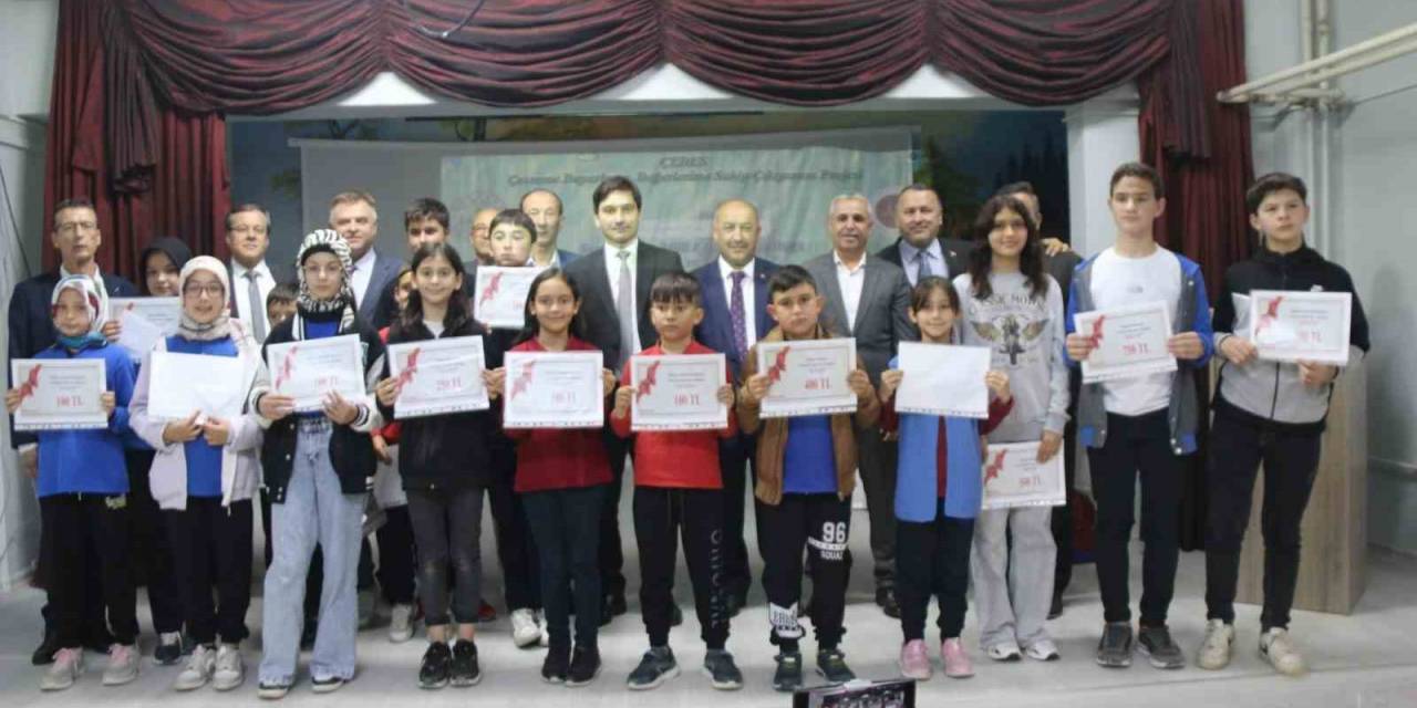 Şaphane’de “40 Hadis Ezberleme Yarışması" Düzenlendi