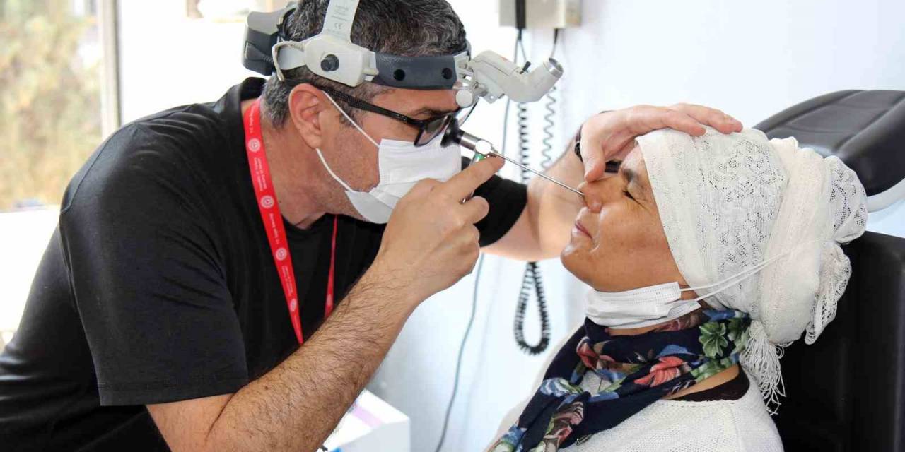 Yazın Gelmesiyle Birlikte Alerjik Rinit Şikayetleri Arttı