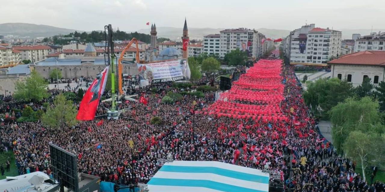 Cumhurbaşkanı Recep Tayyip Erdoğan’ın Sivas Paylaşımını Milyonlar İzledi