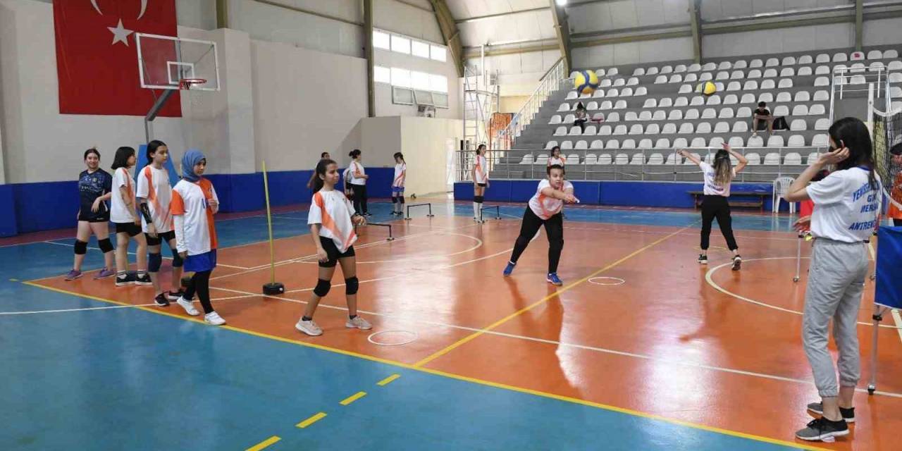 Yenişehir Belediyesinin Yaz Spor Kursları Kayıtları Başladı