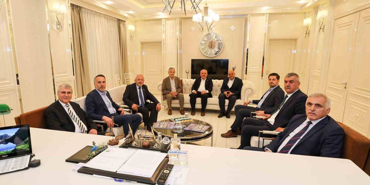 Başkan Yüce: "28 Mayıs’ta Zafer Türküleri Söyleyeceğiz"